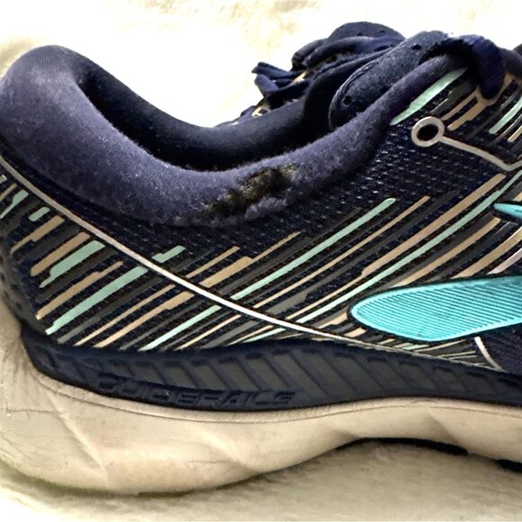 Brooks adrenaline 19 size Women’s Dark Blue - Picture 6 of 6